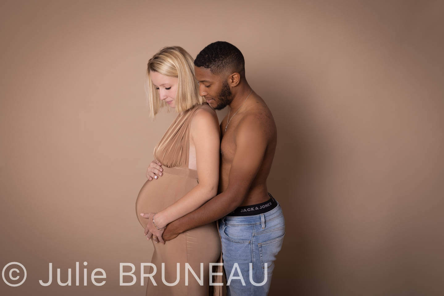 Photographe bébé Orléans, Photographe Grossesse Orléans, Studio Photo Orléans